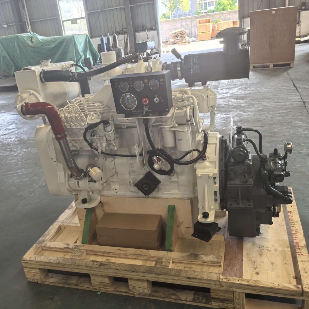 Cummins 6C Series 115kw~220kw Marine Diesel Engine